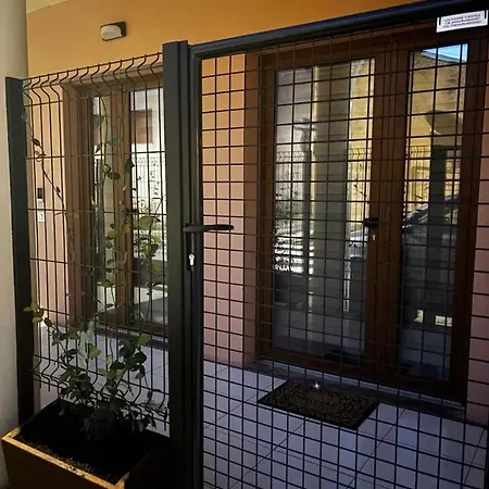 Urban Konukevi 3*
